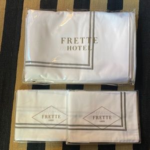 New Frette Hotel Collection Duvet & Shams